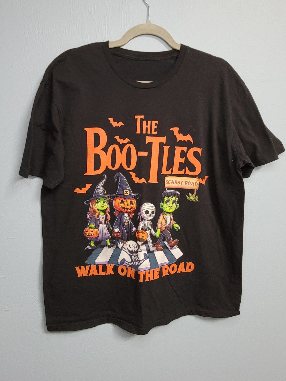 The Boo-tles Scabby Road Beatles Parody Halloween Short Sleeve Shirt - Size L